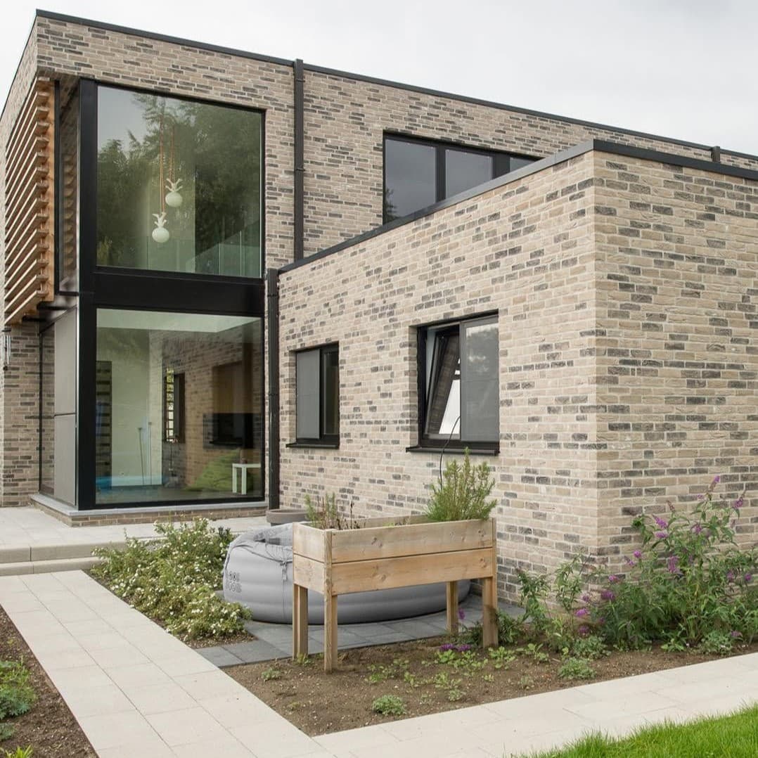 Private house — Nelissen Lava brick