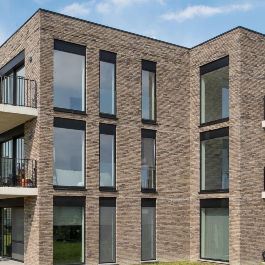 Residential building — Nelissen Lava brick
